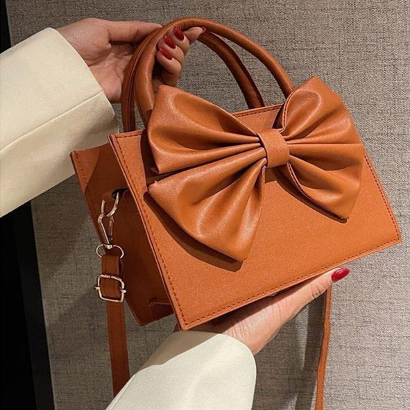 LADIES PURSE